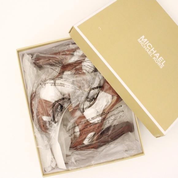 Michael Kors Leather Sandal, Saddle Brown (Size 7.5M, NWT) - Picture 8 of 9